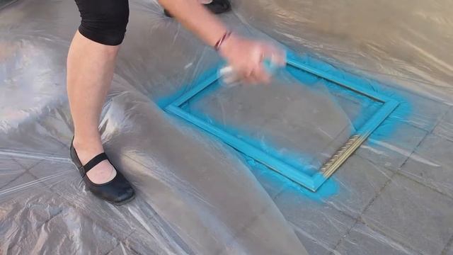 Plakáty od Mic-mic Fabrique: rámování смотреть онлайн