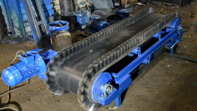 Ленточный питатель для сыпучих материалов, смотреть онлайн