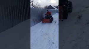 отвал для снега. китайский квадроцикл 150сс самый бюджетный вариант отвала