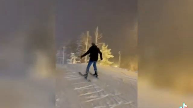 ?❄Волшебный Новый Год❄? На горе Уктус #уктус #Екатеринбург #новыйгод смотреть онлайн
