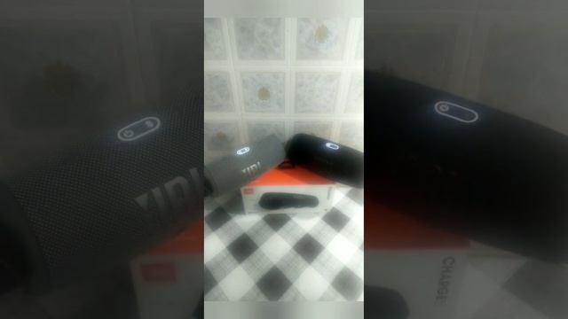 Как соединить две колонки JBL CHARGE 5 и сделать стерео пару. смотреть онлайн