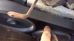 Mercedes Benz W203 W211 замена генератора.mp4