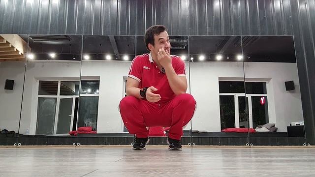 Как делать Six Step [дорожка, часики] Footwork? How To Breakdance Tutorial #Footwork #BBoy