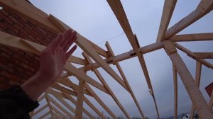 Конструкция ВАЛЬМОВОЙ КРЫШИ!С чего НАЧАТЬ и чем ЗАКОНЧИТЬ!