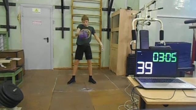 Гиревой спорт. Алексеев Максим 2008 года Рывок гири 12 кг за 5 минут (Спринт) 13.10.2020 года. смотреть онлайн
