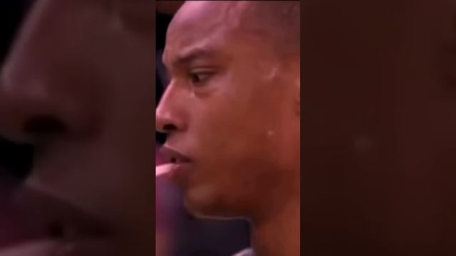 Баскетболист с очень странной привычкой ? смотреть онлайн