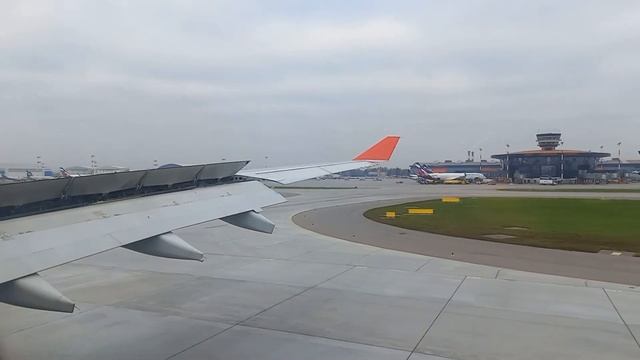 Осенняя посадка в Шереметьево А330 смотреть онлайн