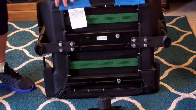 James Unboxes And Assembles the DXRacer Tank Series Chair! смотреть онлайн