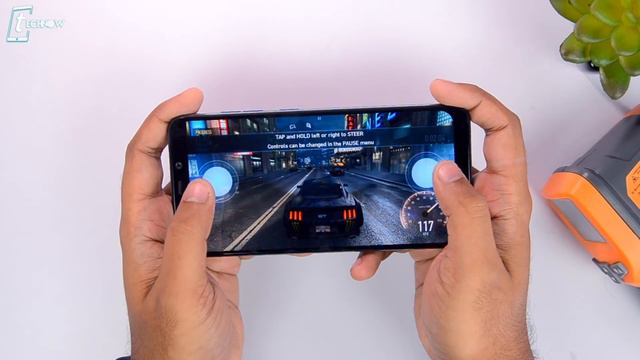 POCO F1 Gaming Review, Heating Test & Battery Drain (PUBG, Asphalt 9, NFS No Limits, ROS) 🔥 смотреть онлайн