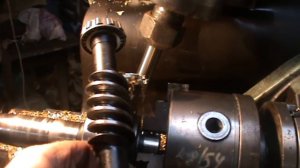 Изготовление червячной шестерни.