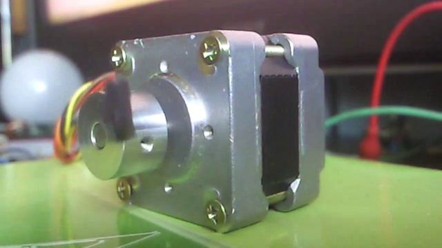 STH-39D137-04 Unipolar Stepper Motor 0.9 Deg/step (half Steps)