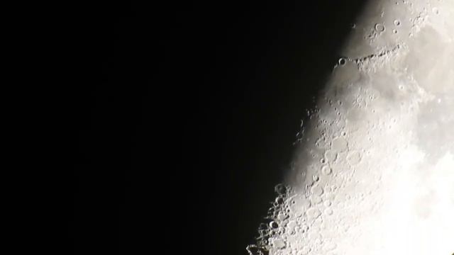 Луна крупным планом - суперзум смотреть онлайн