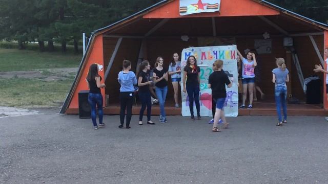 самый косячный танец за всю историю Чехово смотреть онлайн