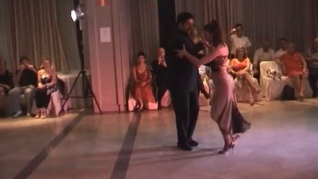 Tarratangueando Tarragona 2012 Laura Atienza y Gastón Godoy Gneración Tango Tango Noche de Gala смотреть онлайн
