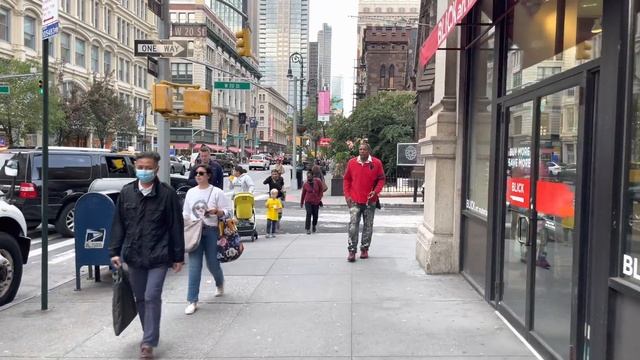 Manhattan NYC Tour 2022 - 4k New York City Walk смотреть онлайн