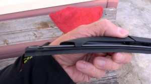 RAV 4. Оригинальные резинки щёток стеклоочистителей от Мазды на Тойоту