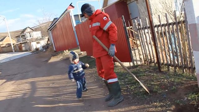 Полив на даче Часть 2 Дача на ПМЖ Эпизод 19 смотреть онлайн