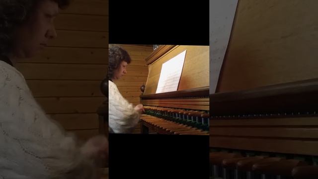 Sergei Rachmaninoff «Lilac», Carillon ( Сергей Рахманинов " Сирень", карильон) смотреть онлайн