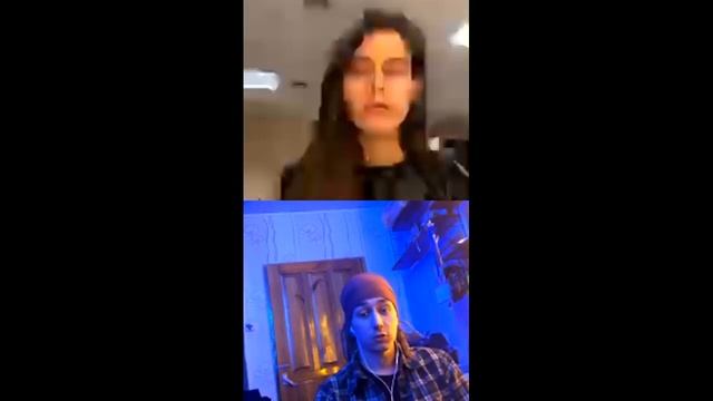 Фотограф Дарья Комарова берет интервью у другого фотографа Дмитрий Рогожкина смотреть онлайн