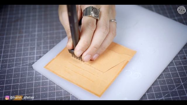 Why Are Handmade Leather Wallets Expensive? | Leathercraft DIY