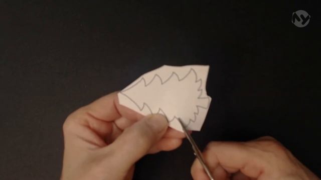 Зимний лес. Контурное вырезание и аппликация. смотреть онлайн