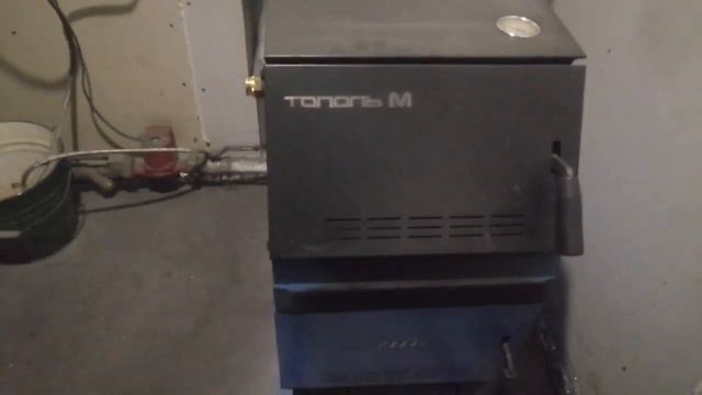 Снег кружится, летает, летает. Доставка продуктов. смотреть онлайн