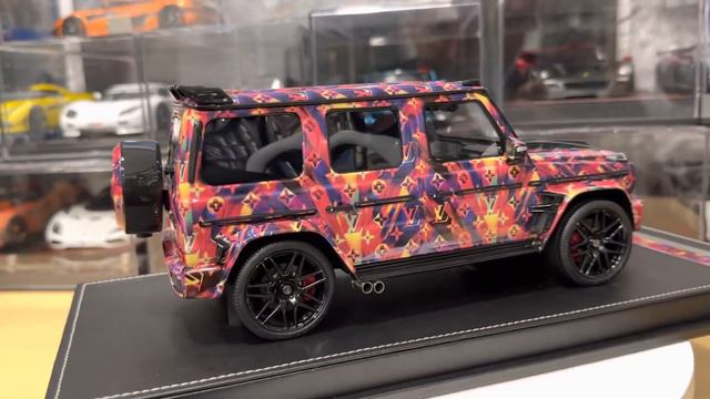 Mercedes G 800 Brabus Louis Vuitton 1:18 смотреть онлайн