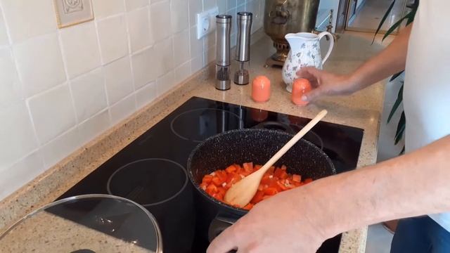 АНДРЕАС ГОТОВИТ ДЛЯ ВАС  СУП 