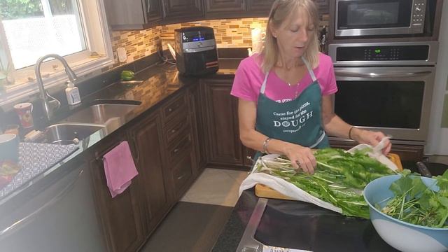 Part 2 of Dehyrating For Winter and Seed Saving! смотреть онлайн