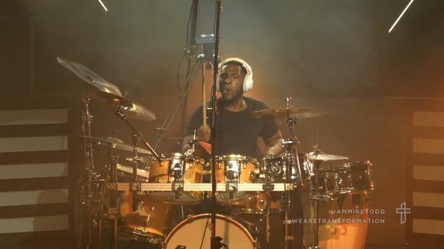 Little Drummer Boy - Live Drum Arrangement by Michael Todd смотреть онлайн