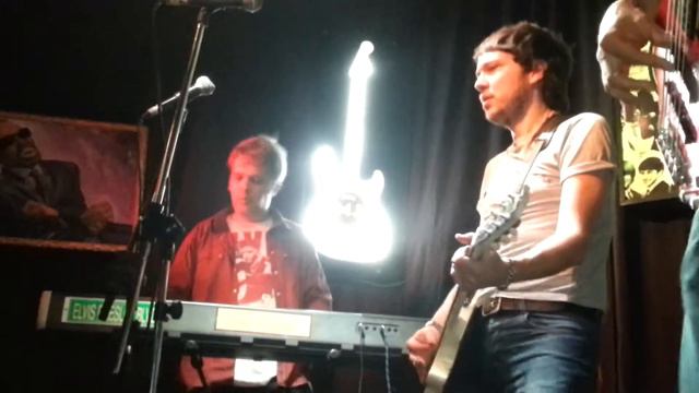 Julian Carranza - Prisioneros del RNR - Hideaway *Mr Jones* 20140802_005154 смотреть онлайн