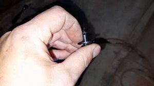 Замена передних подкрылок на Хендай Элантра 4 поколения.