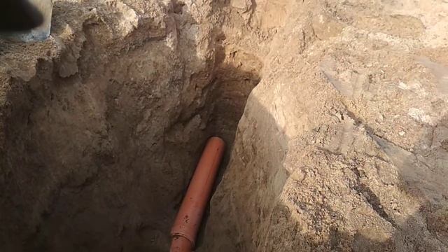 Проводим канализацию под фундамент смотреть онлайн