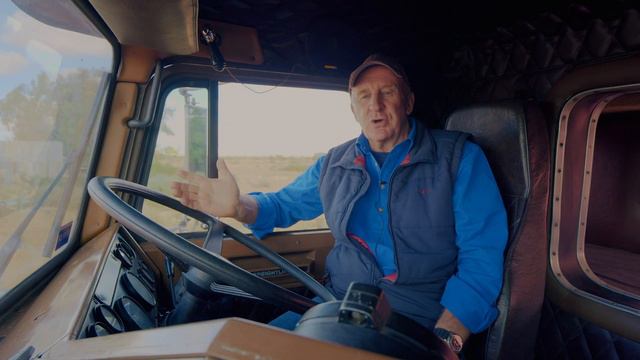 2021 Freightliner Cascadia V 1982 Freightliner FLC 120 | 40 Years Of Freightliner