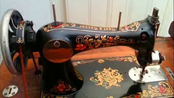 Antique sewing machine "RAST & GASSER" 1899. extremly rare as new beatiful!!!