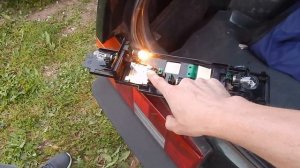 Не горит фара ВАЗ 21099 - ремонт задней фары / taillight repair VAZ 21099