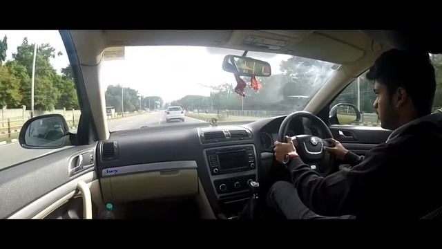 Skoda Laura APR Stage 2 Quick run on highway смотреть онлайн