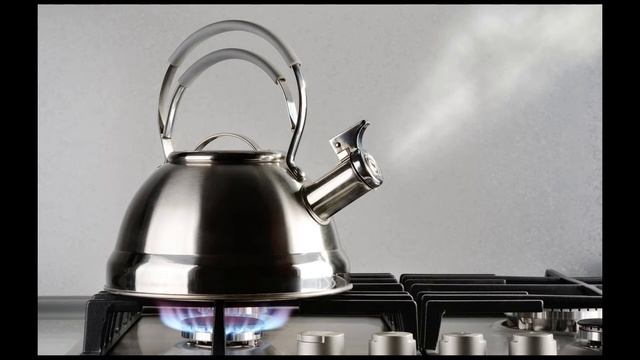 свищу в микрофон.mp4 смотреть онлайн