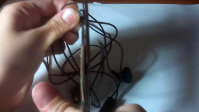 Ломаю новые наушники!?? смотреть онлайн