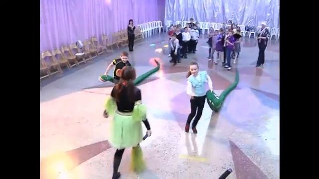 Спортивный праздник в честь олимпиады в городе Белово смотреть онлайн