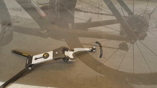 Topeak Flashstand review & how-to modification tip