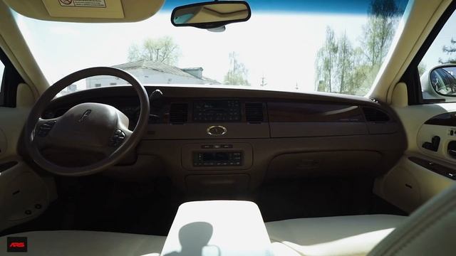 Lincoln Town Car 1998 - Видеообзор смотреть онлайн