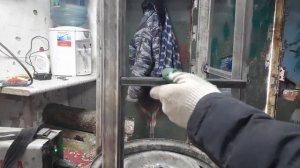 ВЕРСТАК В МАСТЕРСКУЮ для тисков Своими Руками | Тиски в гараж