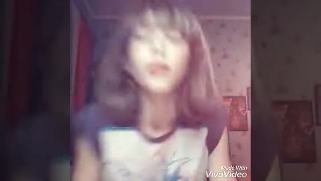 "Плюсы" и "минусы" блеска для губ! Ставь лайк и подписывайся! смотреть онлайн