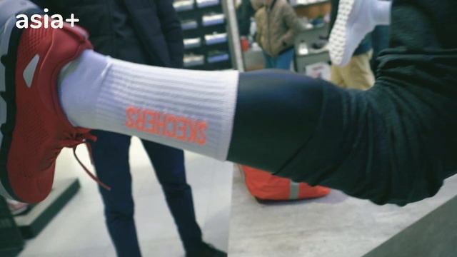 В Душанбе открылся брендовый магазин Skechers