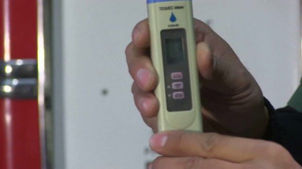 HMDigital Com 80 EC Tester