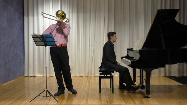 1.В.Соловьёв-Седой "Вечерняя песня" 2.D.Zemp "Le trombone amoureux", исп. Пакаев А. конц. Бахтеев Э смотреть онлайн