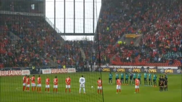 Schweigeminute für Wolfgang Frank 14. 9. 2013 vor dem Spiel 1. FSV Mainz 05 - Schalke 04 (0:1) смотреть онлайн