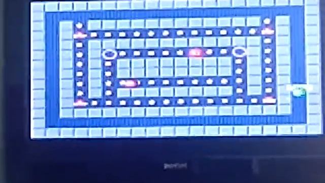 Играем в игру Бомб Гекса 3#- Bug Man 4# смотреть онлайн