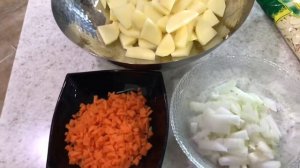 133. Суп с картофелем и макаронами со свининой.